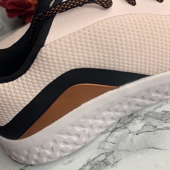 Athletic Works Pink Mesh Memory Foam Sneakers - Picture 8 of 11